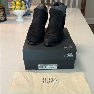 Eileen Fisher Black Ankle Boots Sleek and Versatile